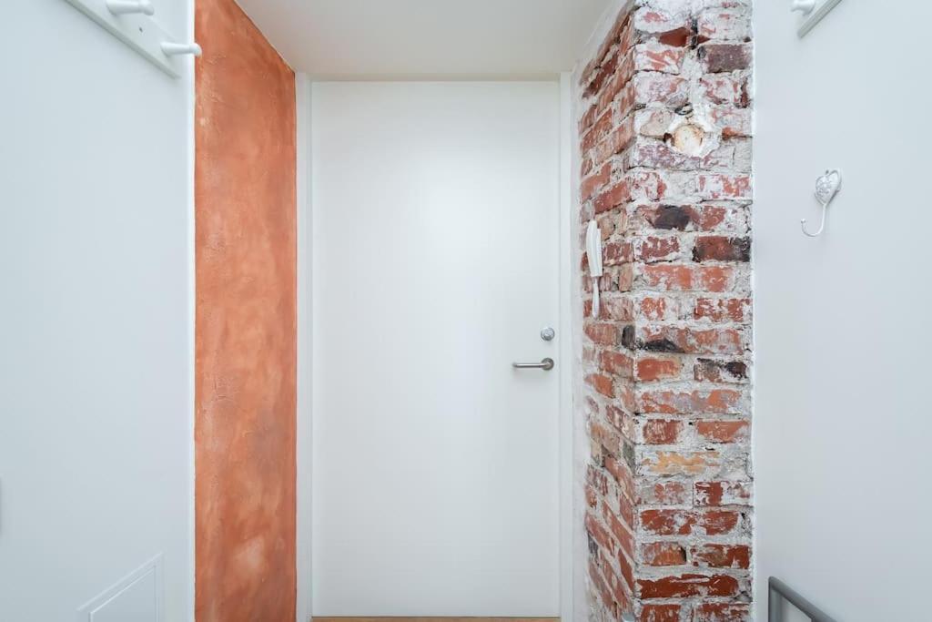 Cozy Studio Apartment Tallinn Kültér fotó