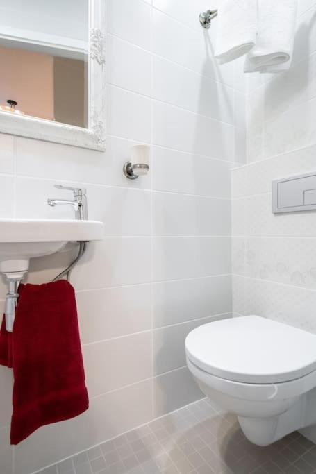 Cozy Studio Apartment Tallinn Kültér fotó